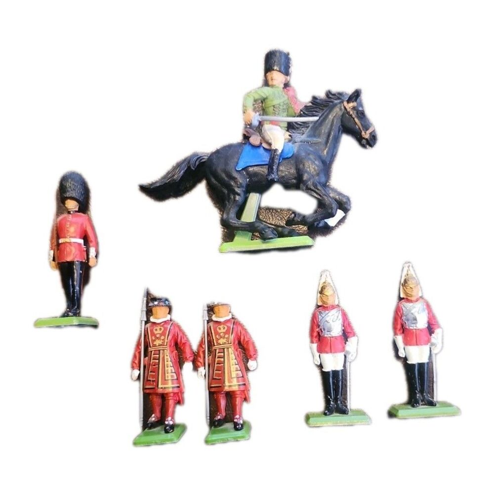 VTG Britains LTD Toy Soldier Guards Horse Metal Lot Of 6 Figures 1970's